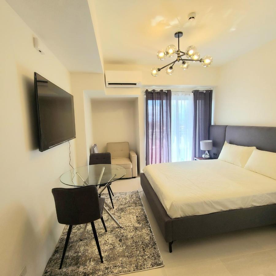 Inspiria Condo Free Airport Pickup For 3 Nights Stay Or More Davao City Exteriör bild